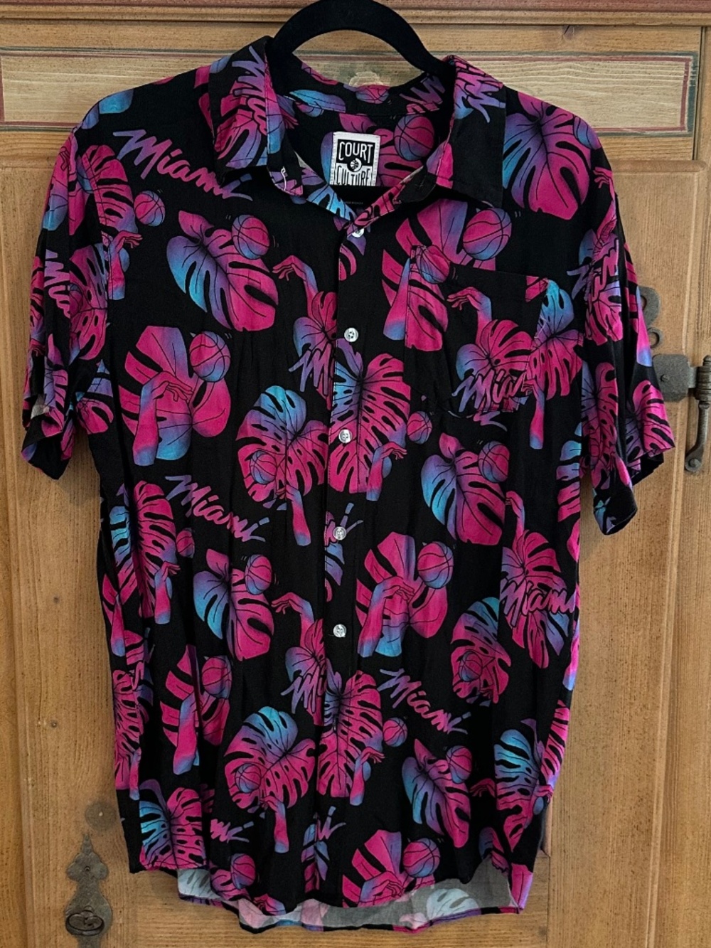 Men's - COURT CULTURE - Miami Tropical Camp Shirt - Size M